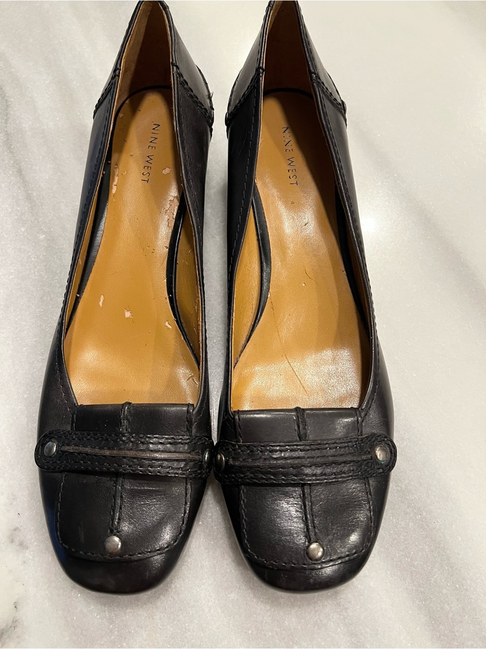 Nine West Classic Black Leather loafers - size 12
